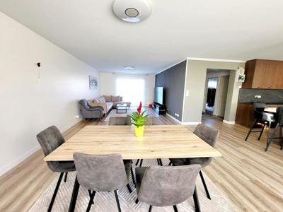 Maison - 175 m² - 7 pièces