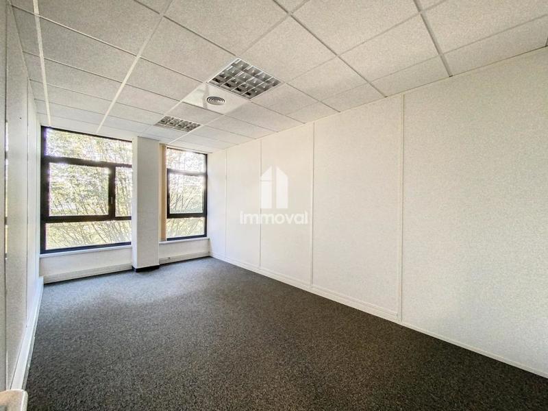 Bureau - 85 m² - 3 pièces