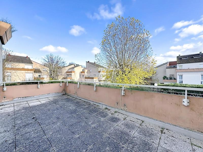 Duplex - 115 m² - 6 pièces