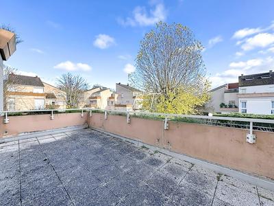 Duplex - 115 m² - 6 pièces