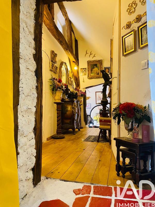 Maison - 180 m² - 10 pièces