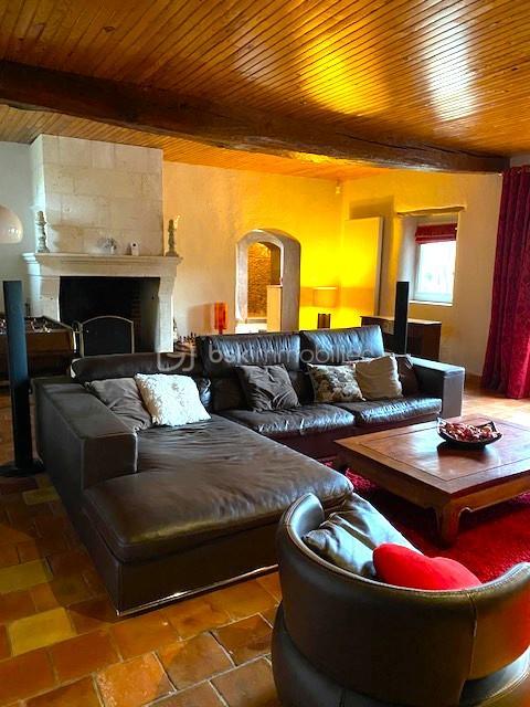 Propriété - 368 m² - 11 pièces