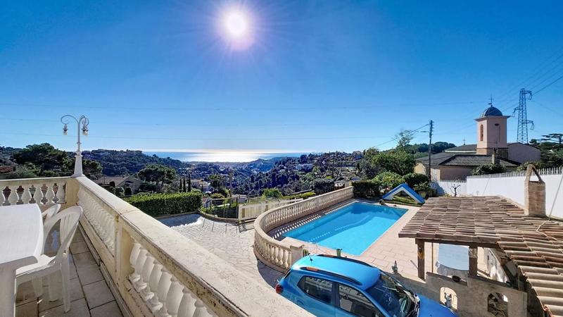 Maison - 152 m² - 6 pièces