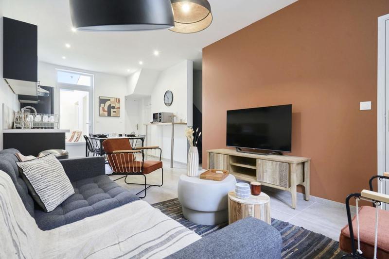 Maison - 87 m² - 6 pièces