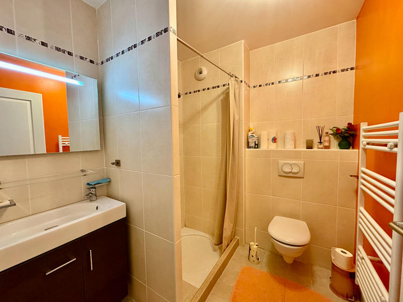 Appartement - 105 m² - 4 pièces