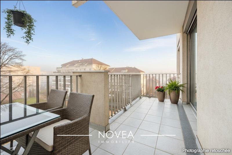 Appartement - 92 m² - 4 pièces