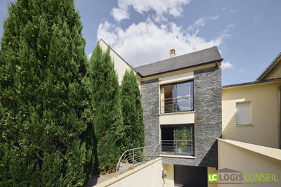 Maison contemporaine - 216 m² - 8 pièces