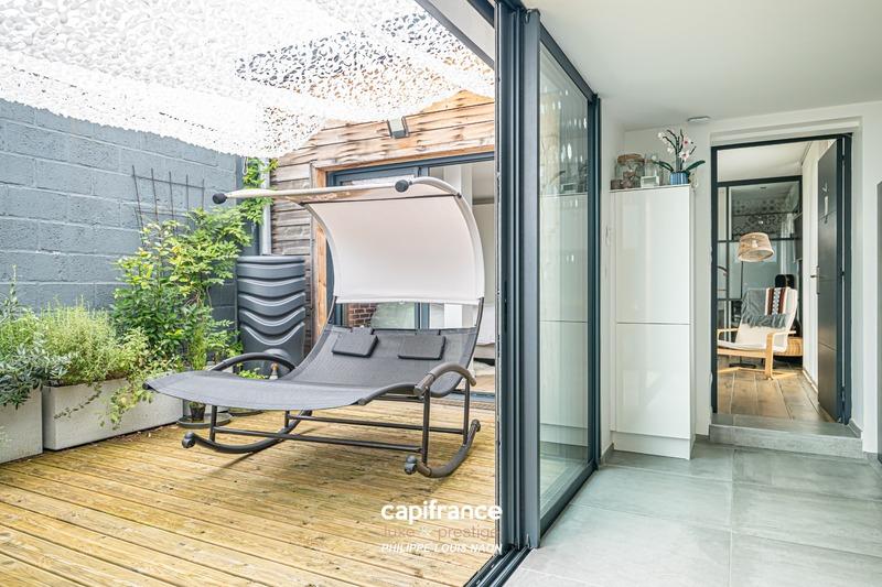 Maison - 257 m² - 8 pièces