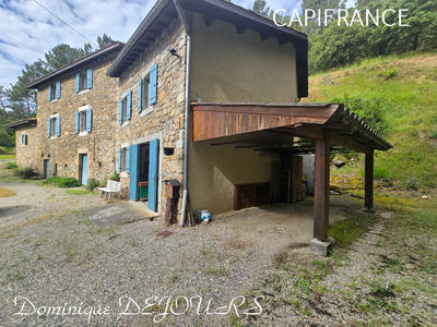 Maison - 137 m² - 4 pièces