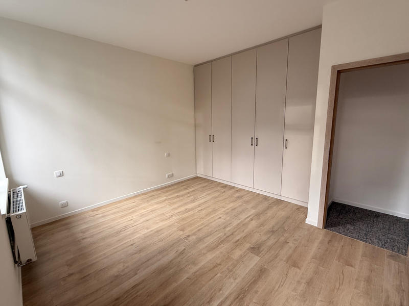 Appartement - 107 m² - 5 pièces