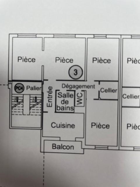 Appartement ancien - 81 m² - 3 pièces