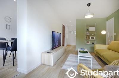 Chambre - 12 m² - 1 pièce