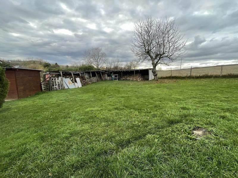 Propriété - 114 m² - 4 pièces