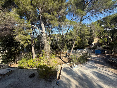 Maison - 101 m² - 5 pièces