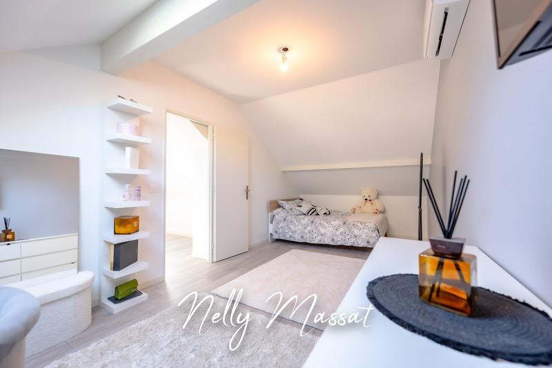 Maison - 170 m² - 6 pièces