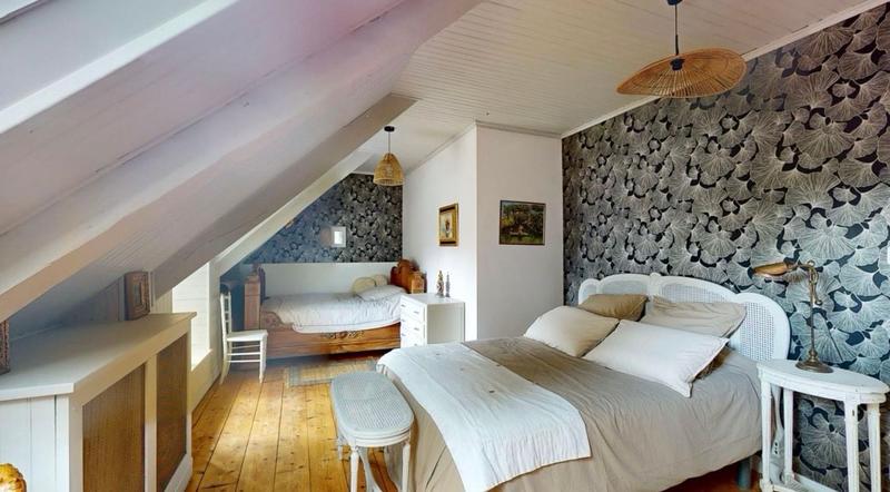 Demeure - 140 m² - 5 pièces