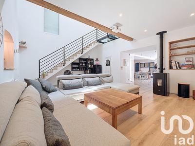 Maison - 212 m² - 7 pièces