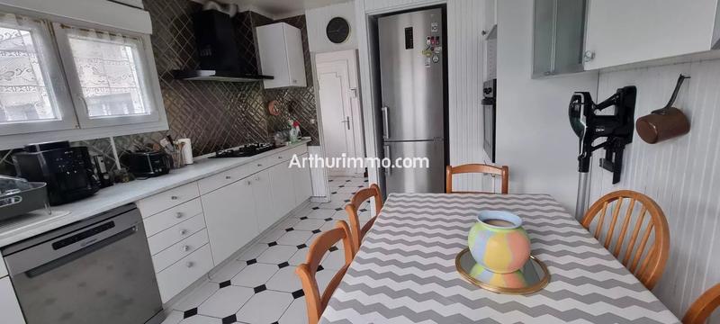 Maison - 93 m² - 4 pièces