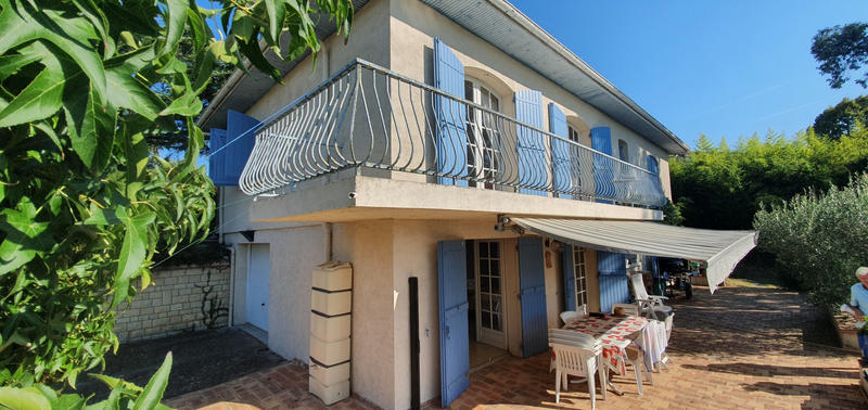 Maison - 170 m² - 6 pièces