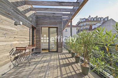 Villa - 145 m² - 6 pièces