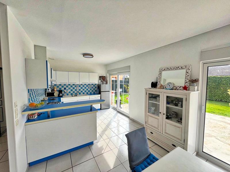 Maison - 145 m² - 6 pièces