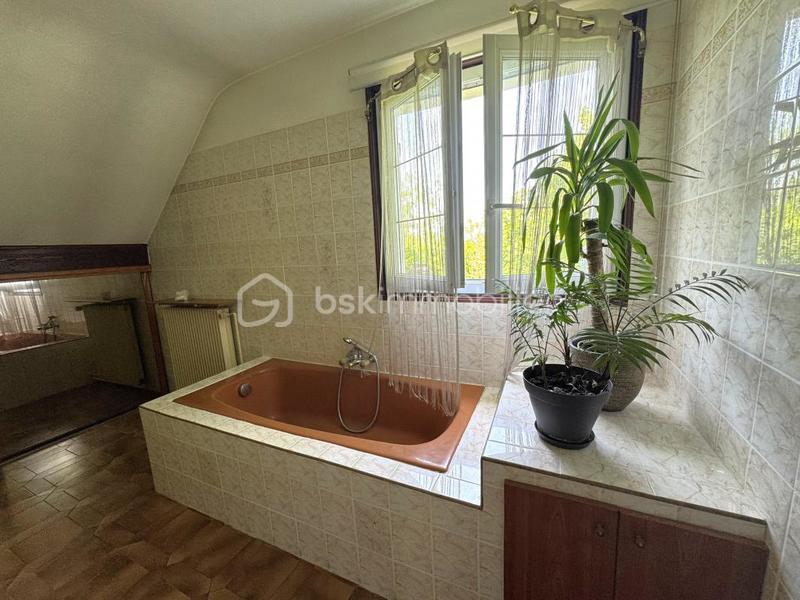 Maison - 141 m² - 6 pièces