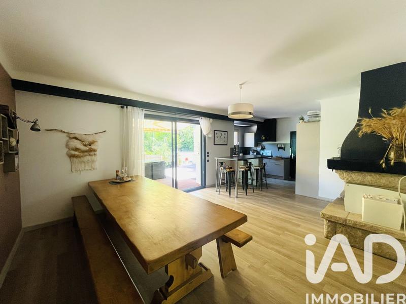 Maison - 193 m² - 7 pièces