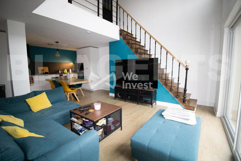 Maison - 121 m² - 6 pièces