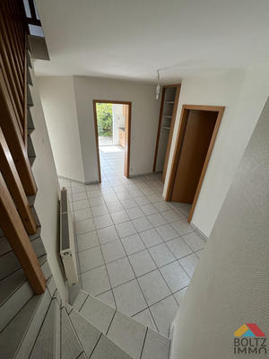 Maison - 106 m² - 5 pièces