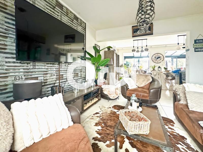 Maison - 95 m² - 4 pièces