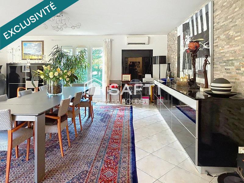 Maison - 204 m² - 6 pièces