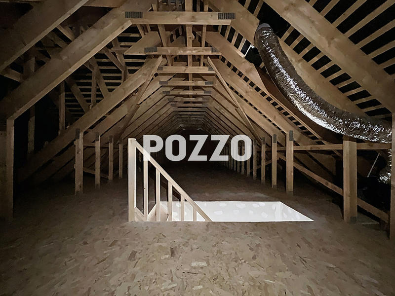 Maison - 106 m² - 8 pièces