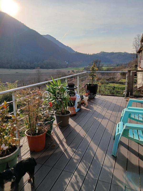 Maison - 108 m² - 5 pièces