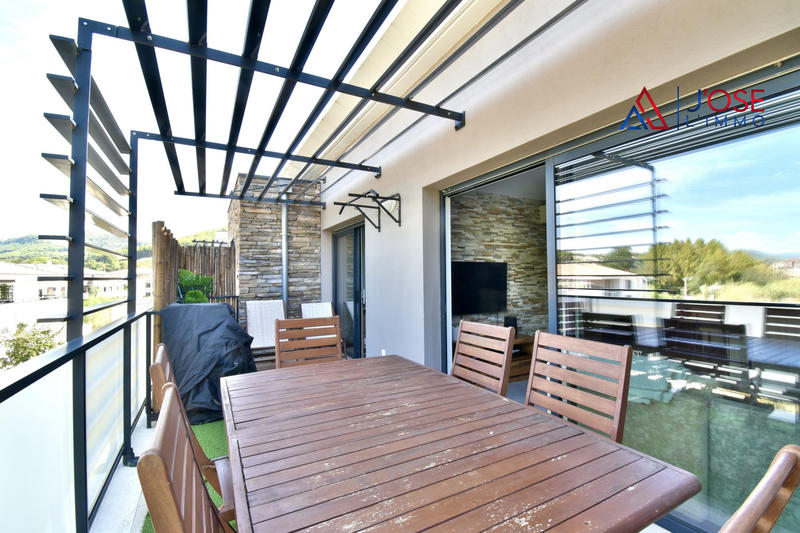 Appartement - 60 m² - 3 pièces