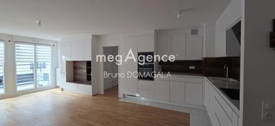 Appartement - 76 m² - 4 pièces