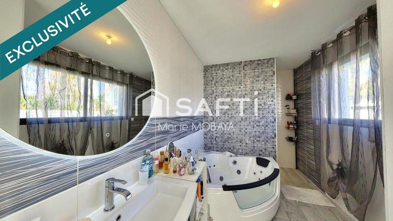 Maison - 182 m² - 7 pièces