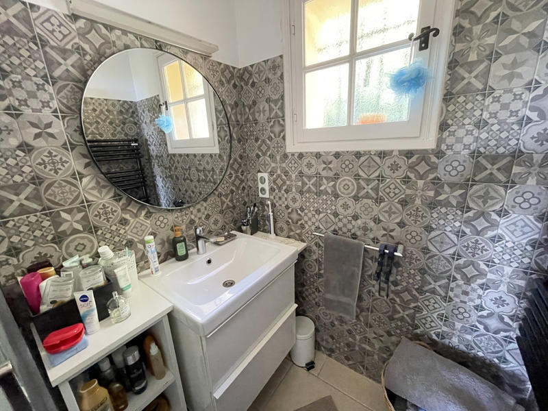 Villa - 170 m² - 9 pièces