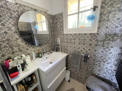 Villa - 170 m² - 9 pièces