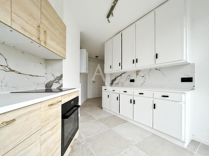 Appartement - 72 m² - 3 pièces