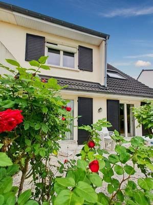 Maison - 110 m² - 6 pièces