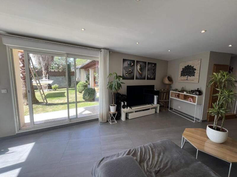 Maison de ville - 185 m² - 5 pièces