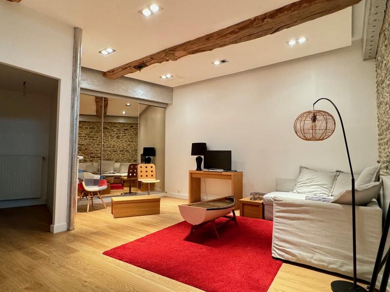 Appartement - 177 m² - 7 pièces