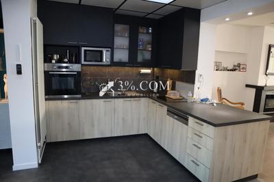 Maison - 121 m² - 4 pièces