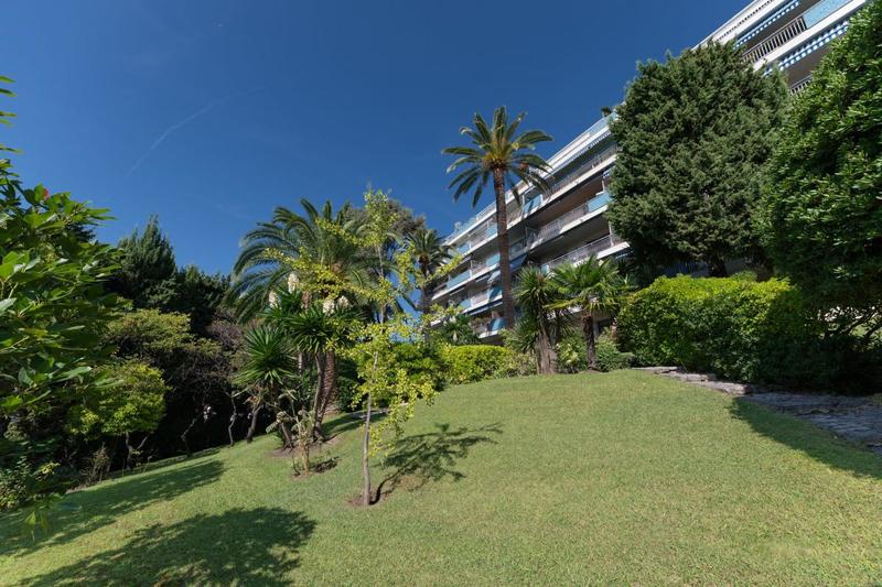 Penthouse - 136 m² - 4 pièces