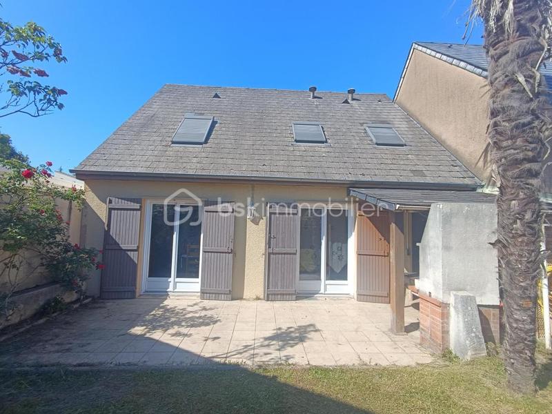 Maison jumelée - 98 m² - 4 pièces