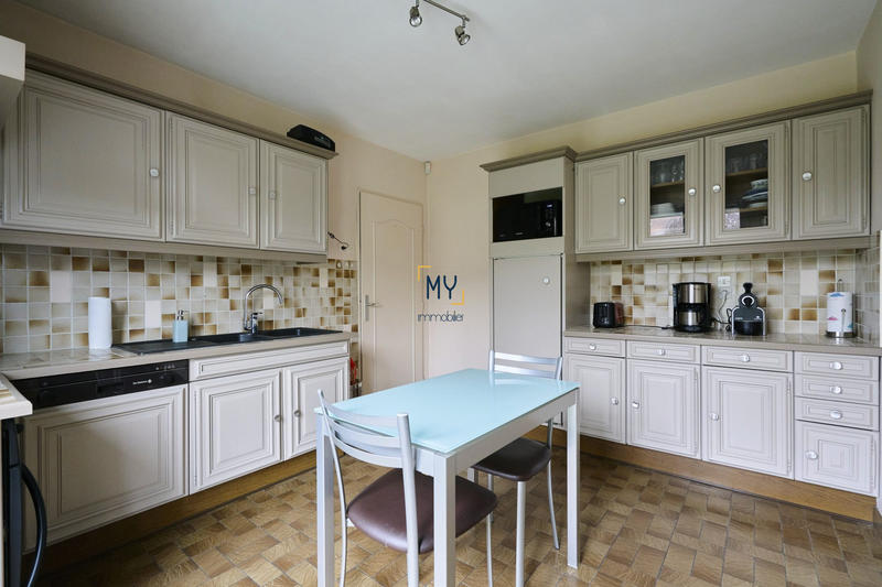 Maison - 100 m² - 5 pièces