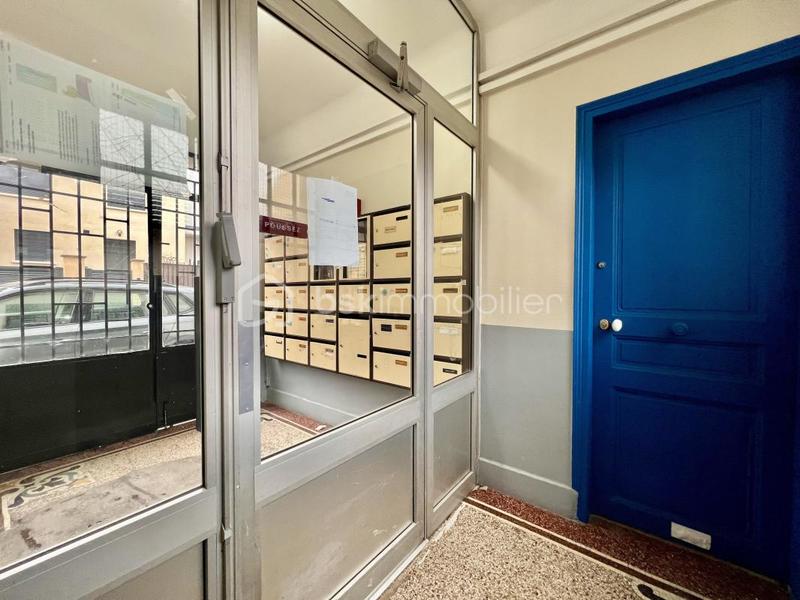 Studio - 18 m² - 1 pièce