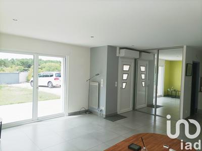 Maison - 92 m² - 4 pièces