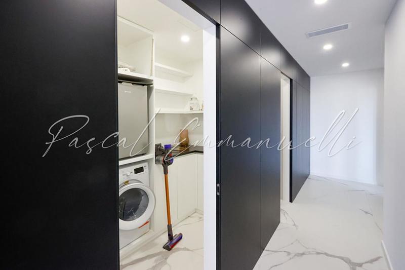 Appartement - 137 m² - 4 pièces