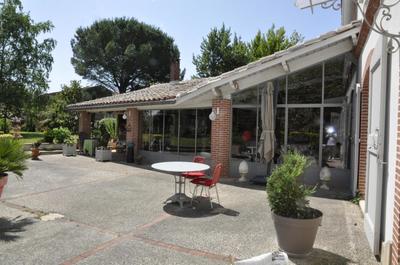 Maison - 525 m² - 10 pièces